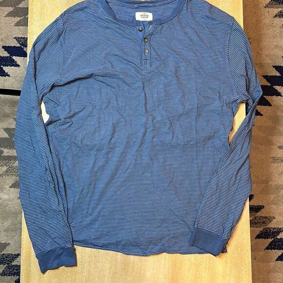 Marine Layer Henley - Picture 1 of 5
